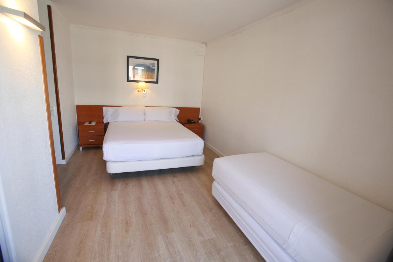 Solvi Hotel - Adults Only Vilanova i la Geltru Luaran gambar