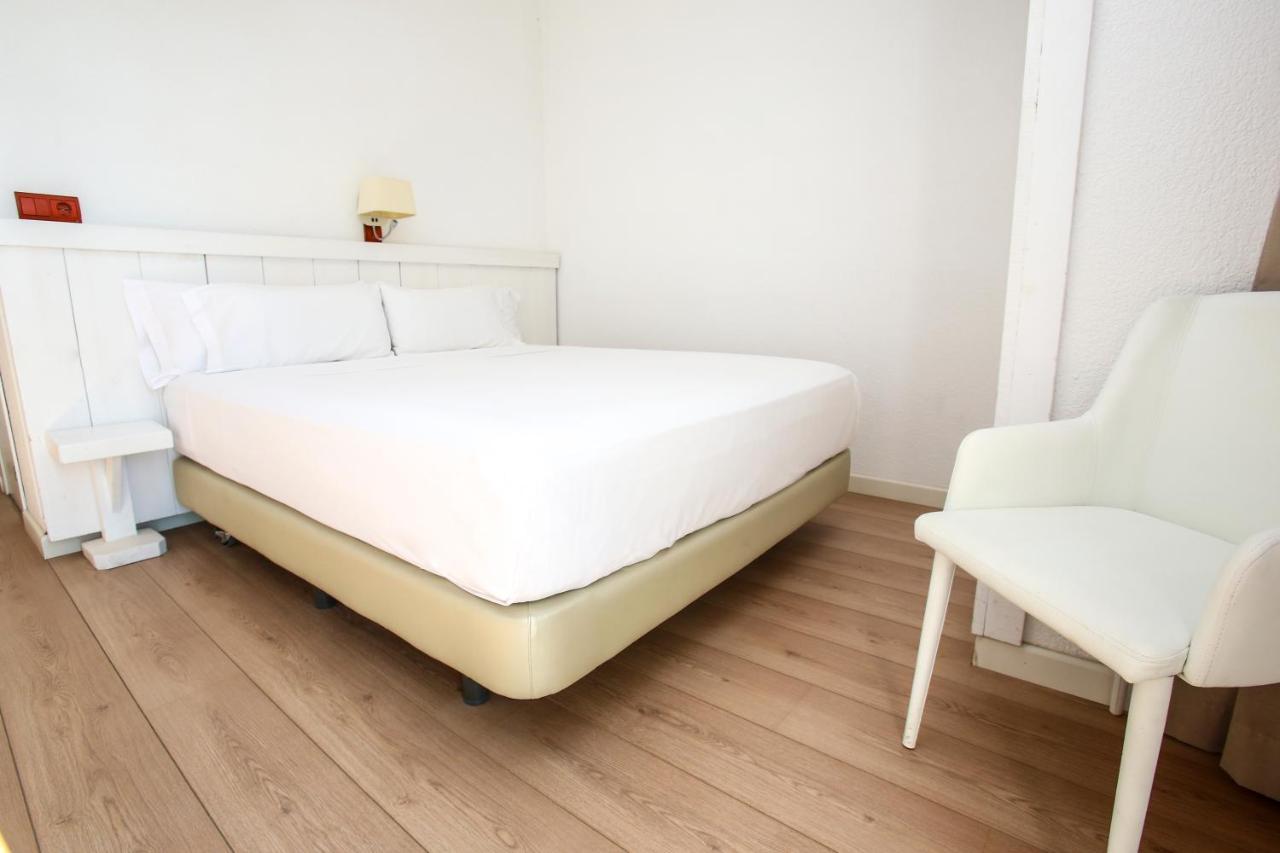 Solvi Hotel - Adults Only Vilanova i la Geltru Luaran gambar
