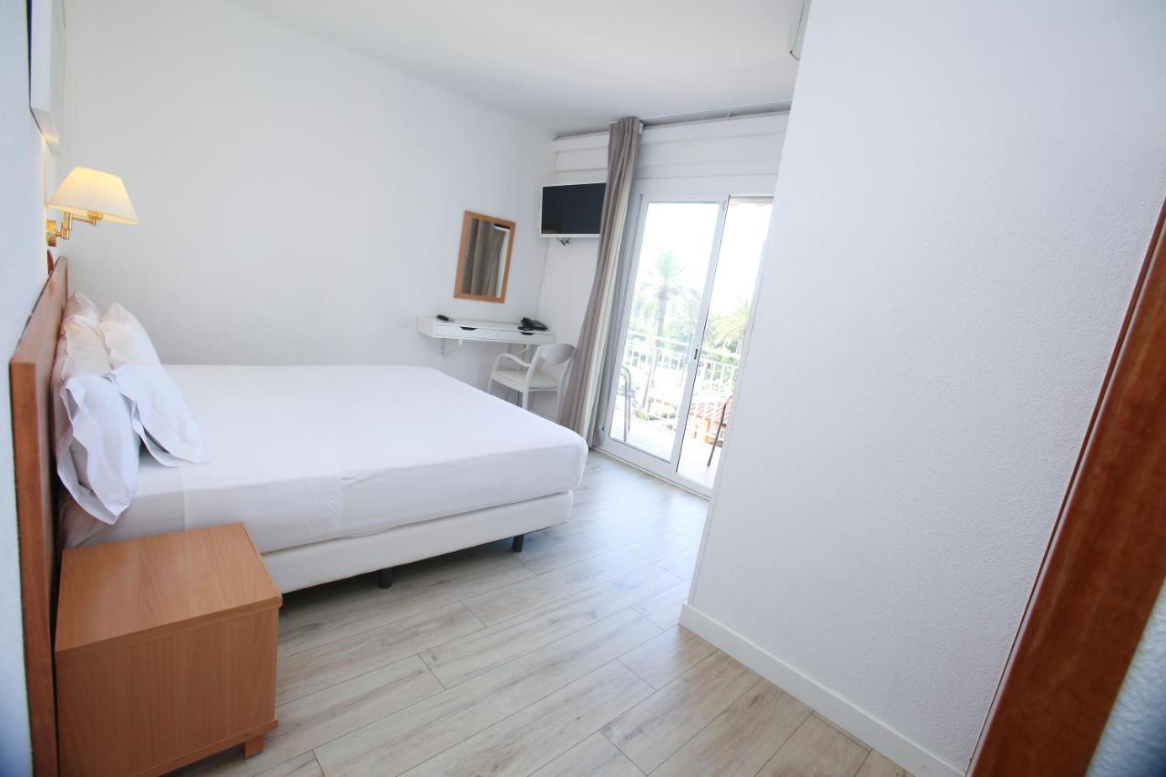 Solvi Hotel - Adults Only Vilanova i la Geltru Luaran gambar