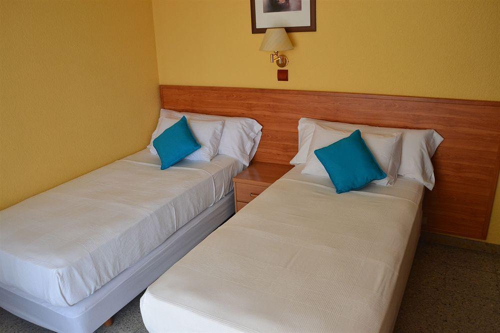 Solvi Hotel - Adults Only Vilanova i la Geltru Luaran gambar