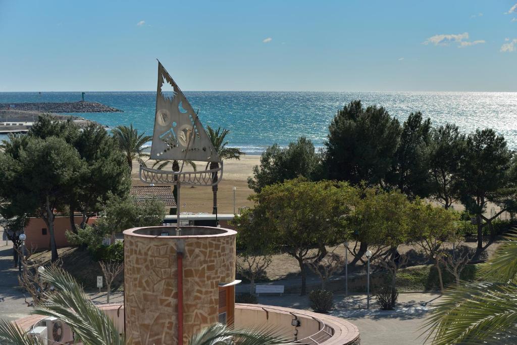 Solvi Hotel - Adults Only Vilanova i la Geltru Luaran gambar