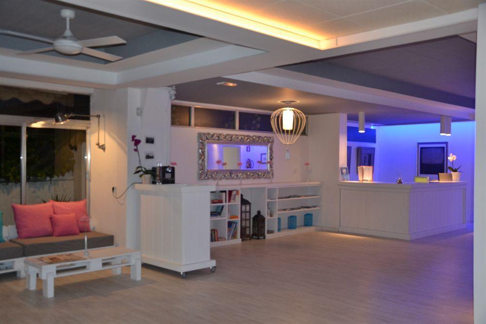 Solvi Hotel - Adults Only Vilanova i la Geltru Luaran gambar
