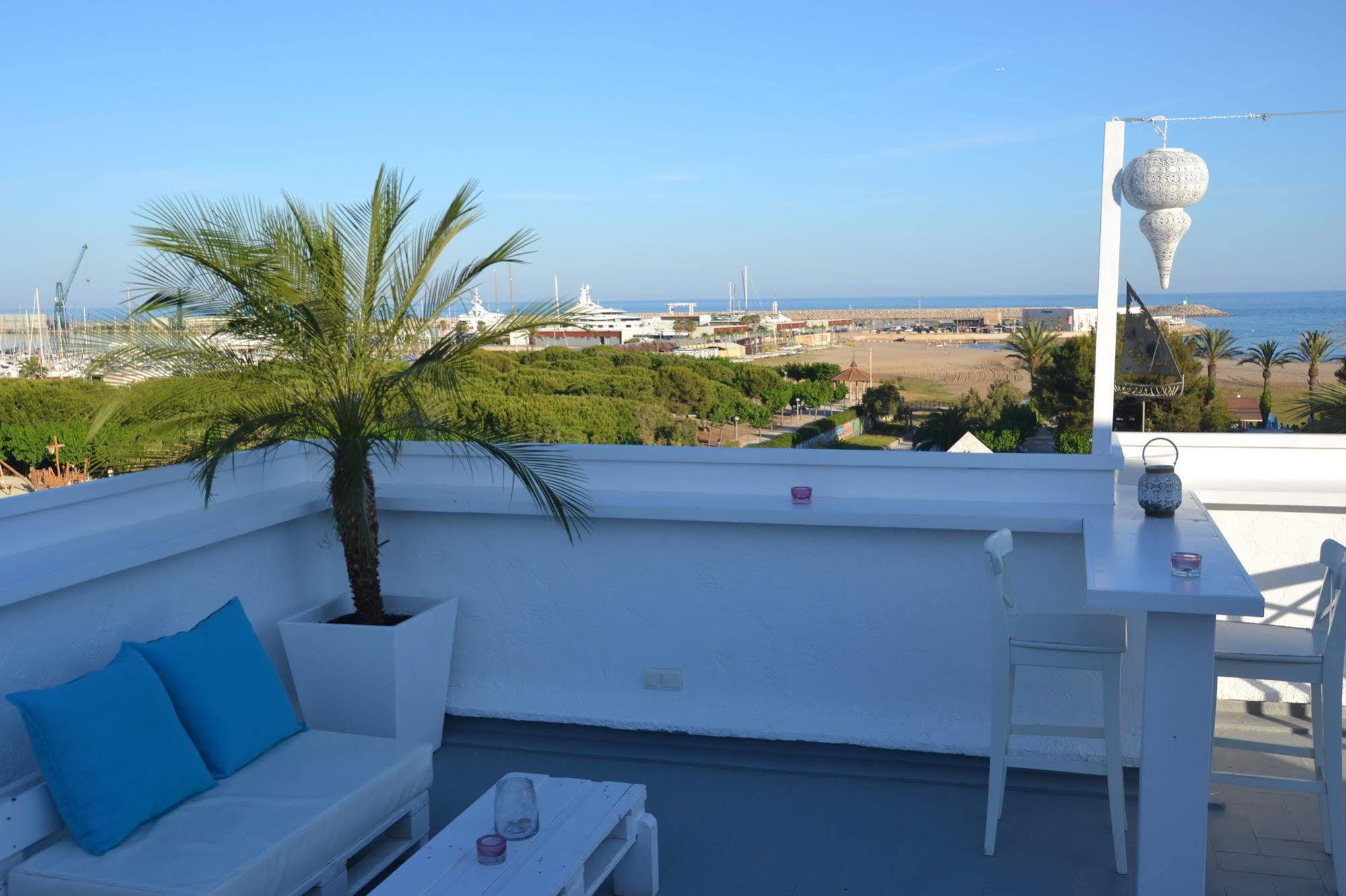Solvi Hotel - Adults Only Vilanova i la Geltru Luaran gambar