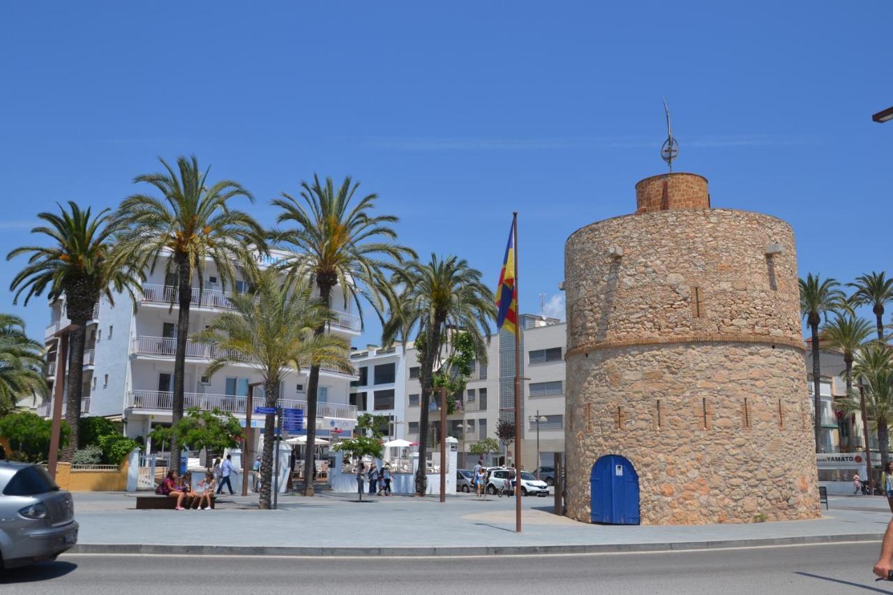 Solvi Hotel - Adults Only Vilanova i la Geltru Luaran gambar